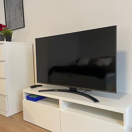 Charming Apartment Near City Center Vienna Exterior photo